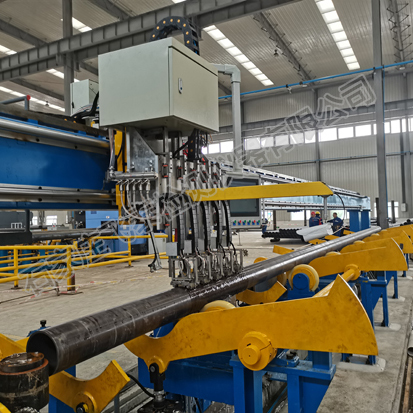 全自動超聲波探傷設(shè)備.jpg 全自動超聲波探傷設(shè)備.jpg